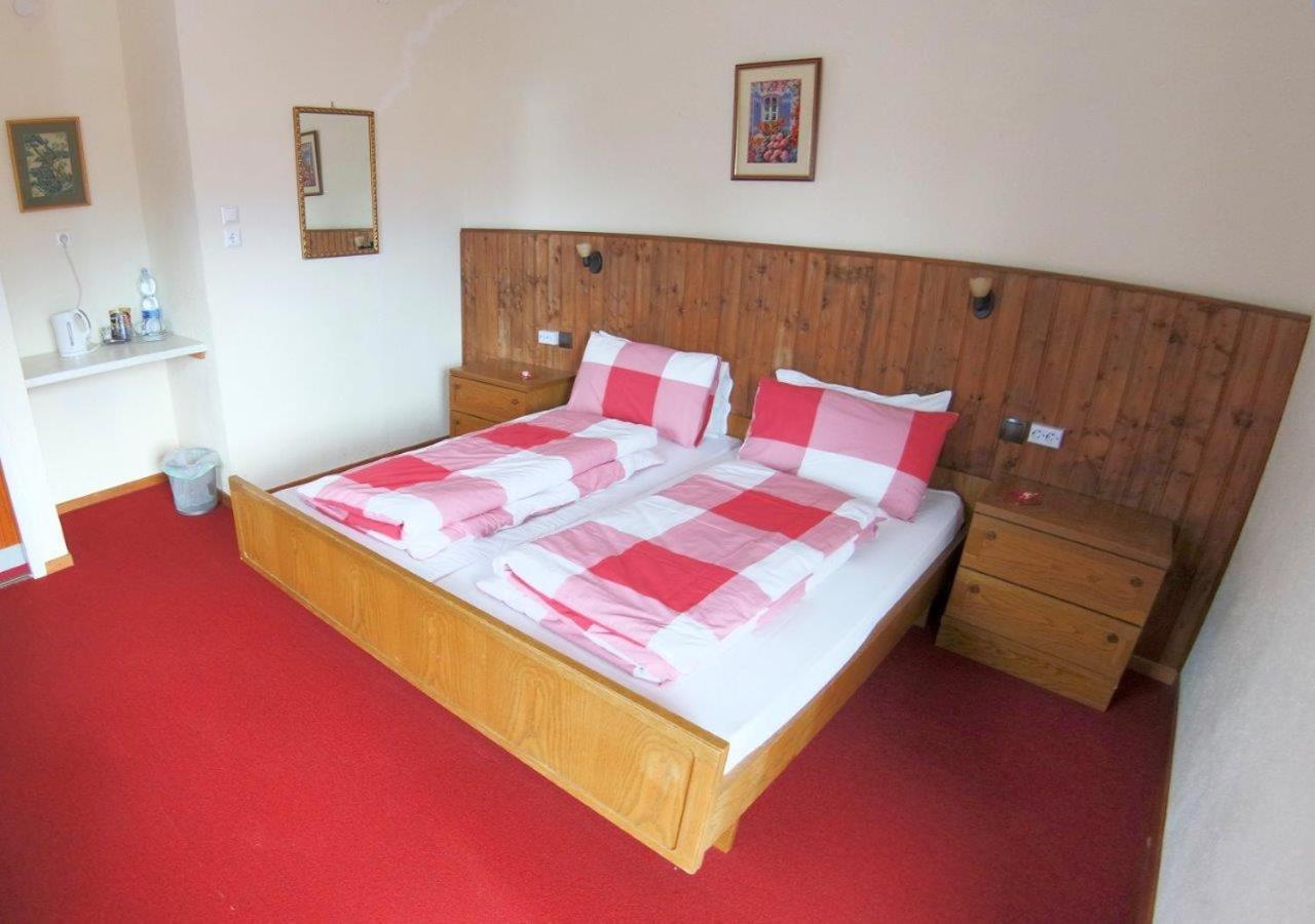 Haus Tapestry Hotel Noetsch Luaran gambar